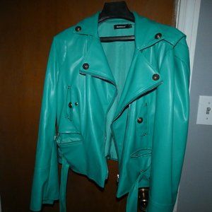 Lovely blue/green ladies jacket.  Size xlarge.